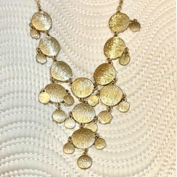 Bancroft Jewelry - Elegant Gold Textured Necklace